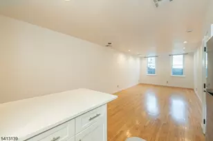 6405 Blvd E, West New York, NJ 07093 - Photo 14