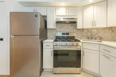 6405 Blvd East #B1, West New York, NJ 07093 - Photo 14