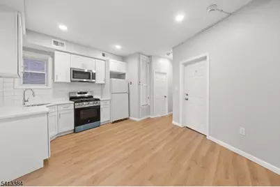 53 Henry St #D1, Passaic, NJ 07055 - Photo 2