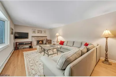 299 Stonetown Rd, Ringwood, NJ 07456 - Photo 8