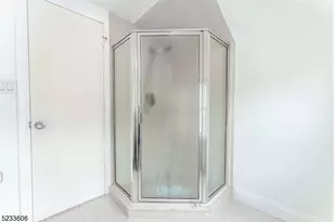 70 Valentine Rd, Bloomfield, NJ 07003 - Photo 20