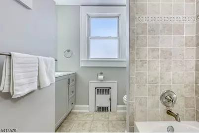 70 Valentine Rd, Bloomfield, NJ 07003 - Photo 10