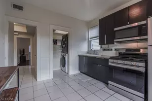 172 Goldsmith Ave, Newark, NJ 07112 - Photo 14