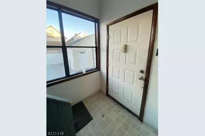 1031 Kilsyth Rd #1R, Elizabeth, NJ 07208 - Photo 1