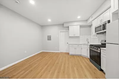 59 Henry St #A1, Passaic, NJ 07055 - Photo 4