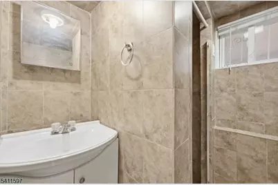 693 N 8th St, Newark, NJ 07107 - Photo 10