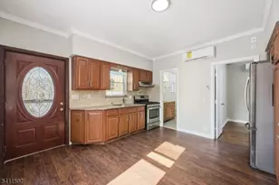 693 N 8th St, Newark, NJ 07107 - Photo 6