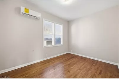 693 N 8th St, Newark, NJ 07107 - Photo 18