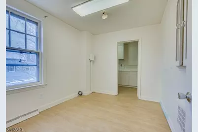 512 New Brunswick Ave, Woodbridge Township, NJ 08863 - Photo 16