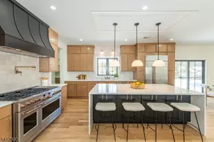 6 Harvale Dr, Florham Park, NJ 07932 - Photo 6