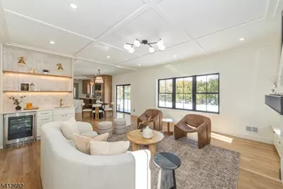 6 Harvale Dr, Florham Park, NJ 07932 - Photo 10