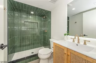 6 Harvale Dr, Florham Park, NJ 07932 - Photo 48