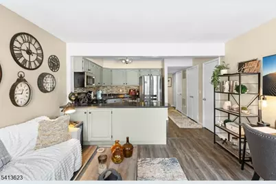 1033 Cellar Ave, Scotch Plains Township, NJ 07076 - Photo 4