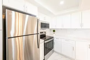149B Maclura Plaza, Monroe Township, NJ 08831 - Photo 12