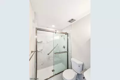 149B Maclura Plz, Monroe Township, NJ 08831 - Photo 20