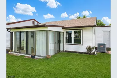 149B Maclura Plz, Monroe Township, NJ 08831 - Photo 32
