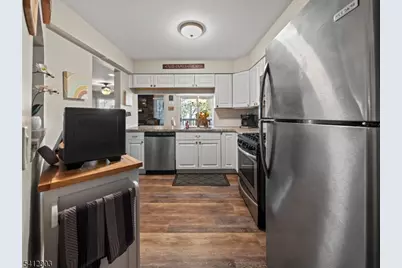 56 Quartz Ln #56, Paterson, NJ 07501 - Photo 10