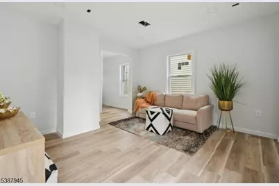 76 Mitchell St, West Orange Township, NJ 07052 - Photo 6