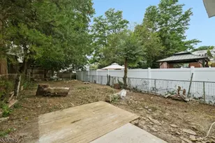 76 Mitchell St, West Orange Township, NJ 07052 - Photo 18