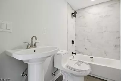 76 Mitchell St, West Orange Township, NJ 07052 - Photo 20