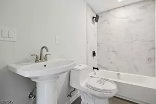 76 Mitchell St, West Orange Township, NJ 07052 - Photo 20