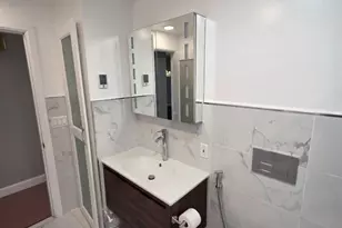 71 Newark Pl, Belleville, NJ 07109 - Photo 6