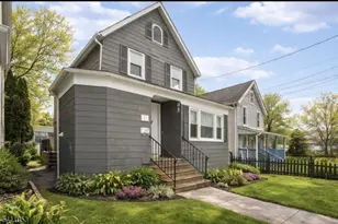 27 Stone St, North Plainfield, NJ 07060 - Photo 1