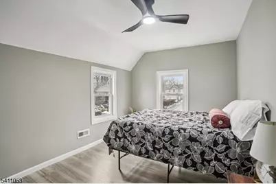 27 Stone St, North Plainfield, NJ 07060 - Photo 16