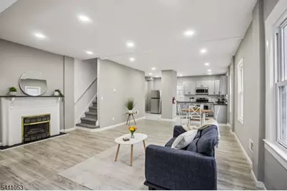 27 Stone St, North Plainfield, NJ 07060 - Photo 1