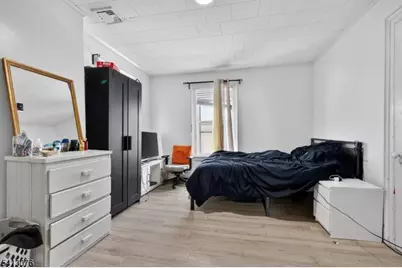 408 E Union Ave, Bound Brook, NJ 08805 - Photo 18