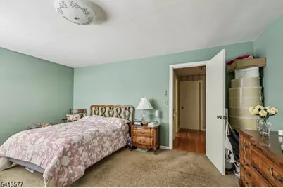 33 Lotz St, North Haledon, NJ 07508 - Photo 12