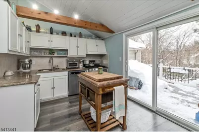 87 Fairlawn Dr, West Milford, NJ 07421 - Photo 8