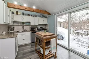 87 Fairlawn Dr, West Milford, NJ 07421 - Photo 8