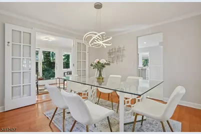 12 Meadowbrook Road, Millburn, NJ 07078 - Photo 8