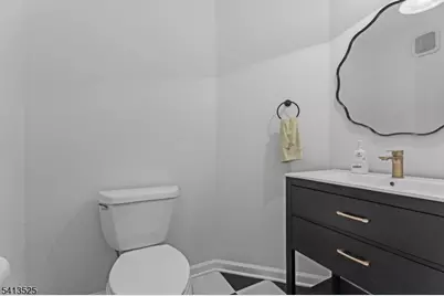 8 E Somerset Hills Court #E, Bernardsville, NJ 07924 - Photo 10