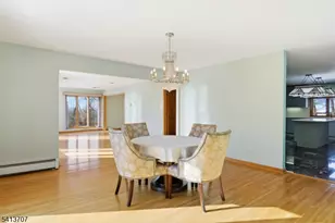 32 Sylvan Dr, Montville Township, NJ 07058 - Photo 4