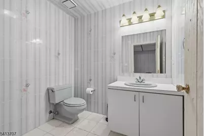 32 Sylvan Dr, Montville Township, NJ 07058 - Photo 40