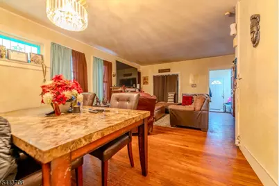 124 Hillcrest Ave, Plainfield, NJ 07062 - Photo 6