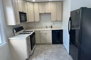 222 Pitney Pl, Morris Township, NJ 07960 - Photo 4