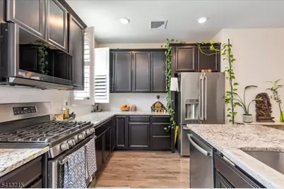 303 Saratoga Ct Ondo, Branchburg Township, NJ 08876 - Photo 12