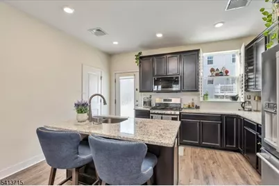 303 Saratoga Ct Ondo, Branchburg Township, NJ 08876 - Photo 14