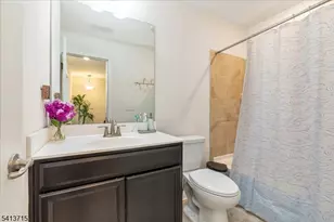 303 Saratoga Ct, Branchburg Township, NJ 08876 - Photo 30