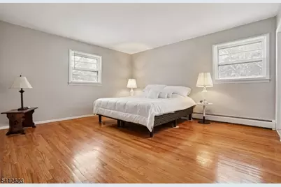 112 Midvale Ave, Long Hill Township, NJ 07946 - Photo 18