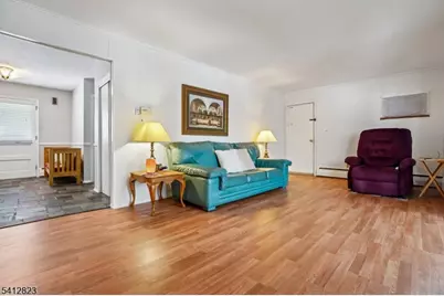 112 Midvale Ave, Long Hill Township, NJ 07946 - Photo 10