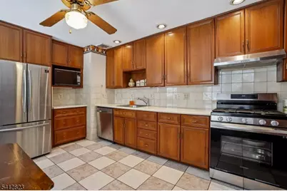 112 Midvale Ave, Long Hill Township, NJ 07946 - Photo 8