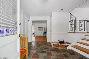 112 Midvale Ave, Long Hill Township, NJ 07946 - Photo 4