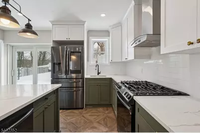 13 Roger Ave, Wanaque, NJ 07420 - Photo 8