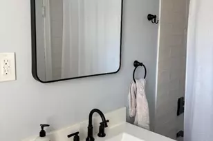 32 Pitt St, Bloomfield, NJ 07003 - Photo 6