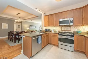 6105 Harcourt Rd, Clifton, NJ 07013 - Photo 10