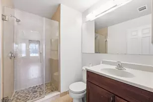 47 Rutgers Dr, Newark, NJ 07103 - Photo 18